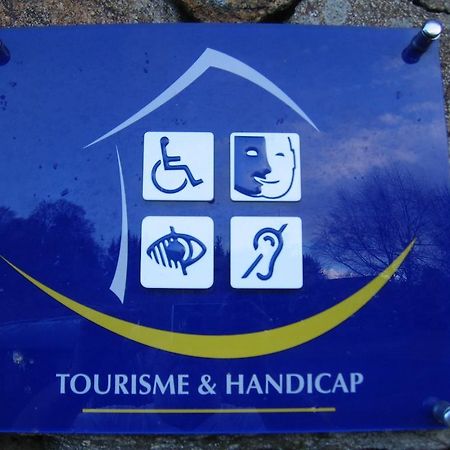Medeyrolles La Ferme Des Genets B&B 외부 사진