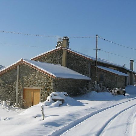 Medeyrolles La Ferme Des Genets B&B 외부 사진